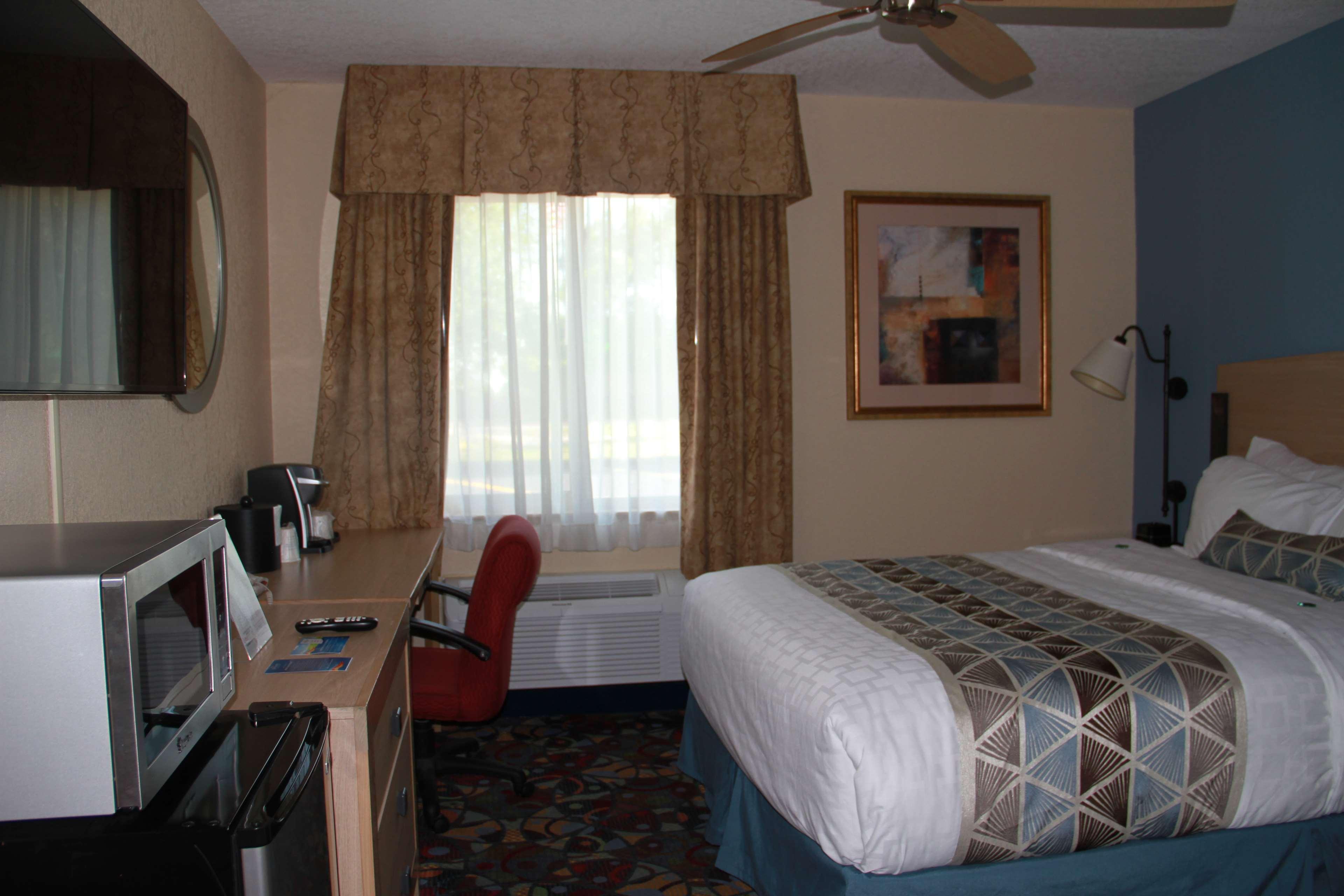 Hotel Baymont By Wyndham Stevens Point Zewnętrze zdjęcie